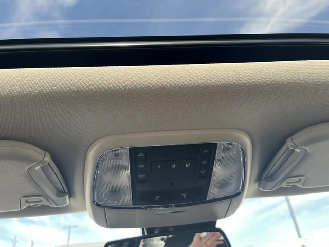 Chrysler 300c Touring-L All-Wheel Drive* * - автомобили, коли, обяви за нови и употребявани 14