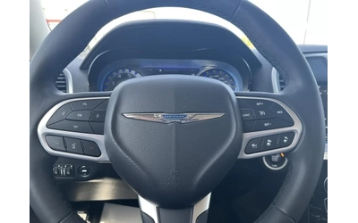 Chrysler 300c Touring-L All-Wheel Drive* * - автомобили, коли, обяви за нови и употребявани 16