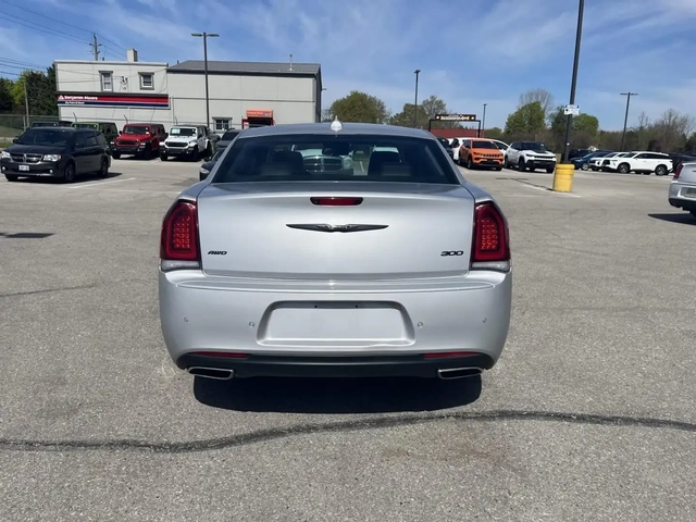 Chrysler 300c Touring-L All-Wheel Drive* * - автомобили, коли, обяви за нови и употребявани 4