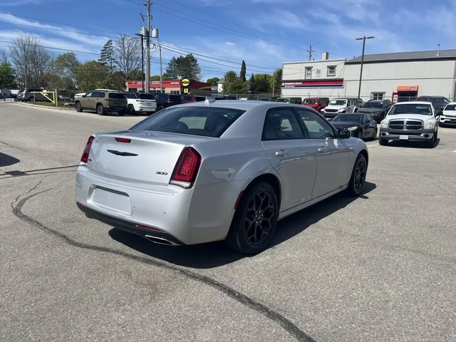 Chrysler 300c Touring-L All-Wheel Drive* * - автомобили, коли, обяви за нови и употребявани 5