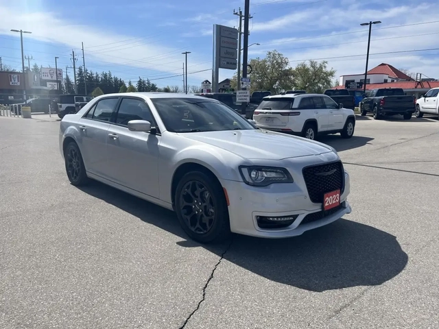 Chrysler 300c Touring-L All-Wheel Drive* * - автомобили, коли, обяви за нови и употребявани 7