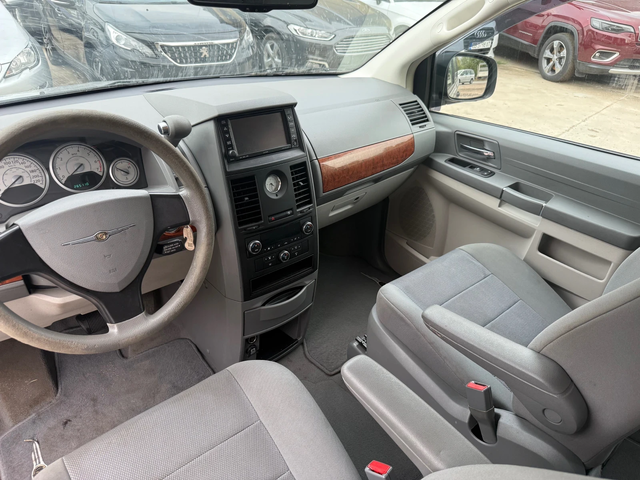Chrysler Gr.voyager 3.8i V6 - автомобили, коли, обяви за нови и употребявани 6