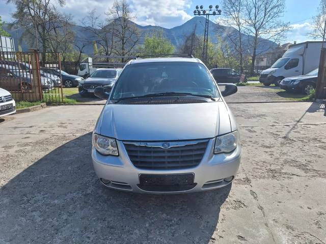 Chrysler Gr.voyager 2.8 crdi - автомобили, коли, обяви за нови и употребявани 2