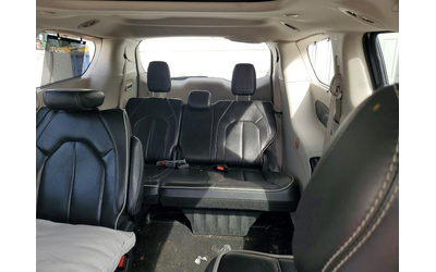 Chrysler Pacifica 3.6L 6 Front-wheel Drive - автомобили, коли, обяви за нови и употребявани 10