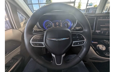 Chrysler Pacifica TOURING L * ПОДГРЕВ * КАМЕРА * CARFAX * - автомобили, коли, обяви за нови и употребявани 6