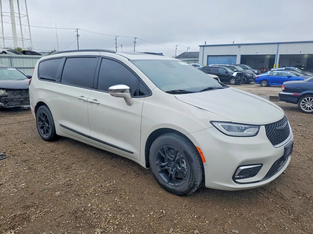 Chrysler Pacifica LIMITED* ЛИЗИНГ* ПЛЪГ ИН - автомобили, коли, обяви за нови и употребявани 3