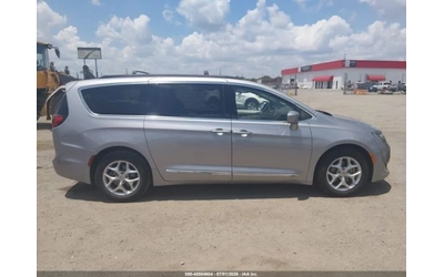 Chrysler Pacifica TOURING-L* КОЖА* ПОДГРЕВ* NAVI* LED* TV* - автомобили, коли, обяви за нови и употребявани 11