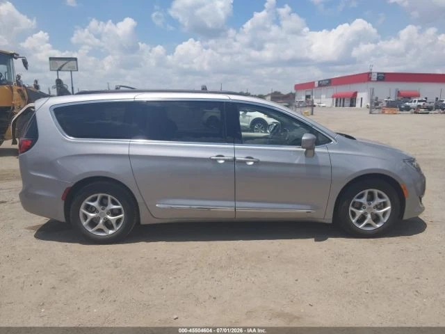 Chrysler Pacifica TOURING-L* КОЖА* ПОДГРЕВ* NAVI* LED* TV* - автомобили, коли, обяви за нови и употребявани 11