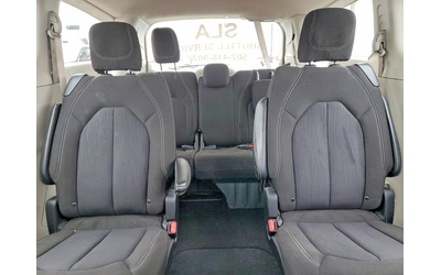 Chrysler Voyager 3.6L 6 Front-wheel Drive - автомобили, коли, обяви за нови и употребявани 10