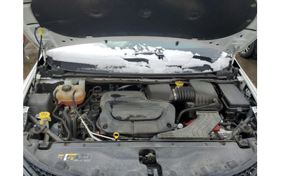 Chrysler Voyager 3.6L 6 Front-wheel Drive - автомобили, коли, обяви за нови и употребявани 12