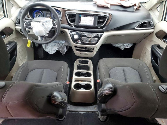 Chrysler Voyager 3.6L 6 Front-wheel Drive - автомобили, коли, обяви за нови и употребявани 8