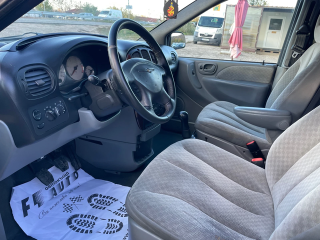 Chrysler Voyager 2.5TDI-140-FEIS-ITALIA - автомобили, коли, обяви за нови и употребявани 14