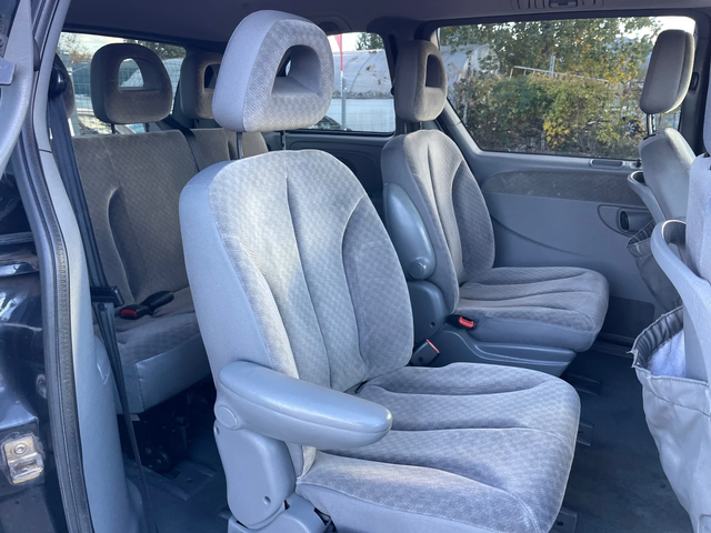 Chrysler Voyager 2.5TDI-140-FEIS-ITALIA - автомобили, коли, обяви за нови и употребявани 6