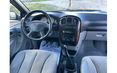 Chrysler Voyager 2.5TDI-140-FEIS-ITALIA - автомобили, коли, обяви за нови и употребявани 7