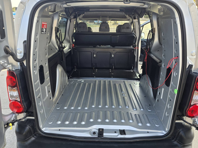 Citroen Berlingo 1.6 BlueHDi (99 кс) - автомобили, коли, обяви за нови и употребявани 13