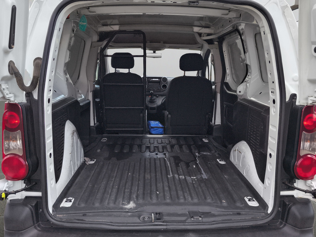 Citroen Berlingo 1.6 HDi 75 BVM5 E6 - автомобили, коли, обяви за нови и употребявани 11