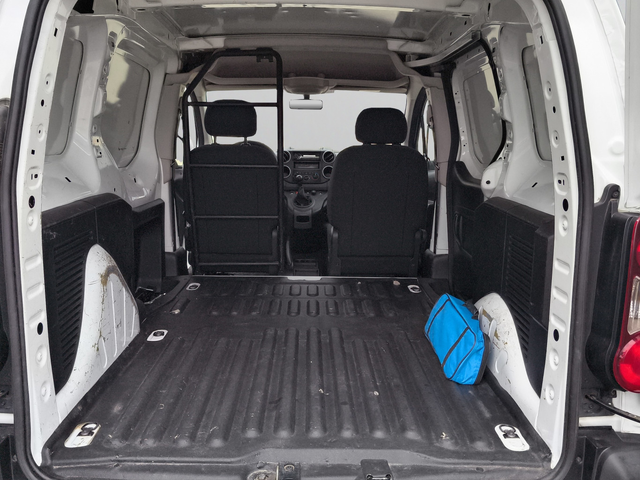 Citroen Berlingo 1.6 HDi 75 BVM5 E6 - автомобили, коли, обяви за нови и употребявани 12