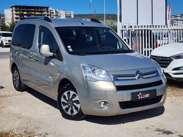 Citroen Berlingo 1.6HDI - автомобили, коли, обяви за нови и употребявани 0