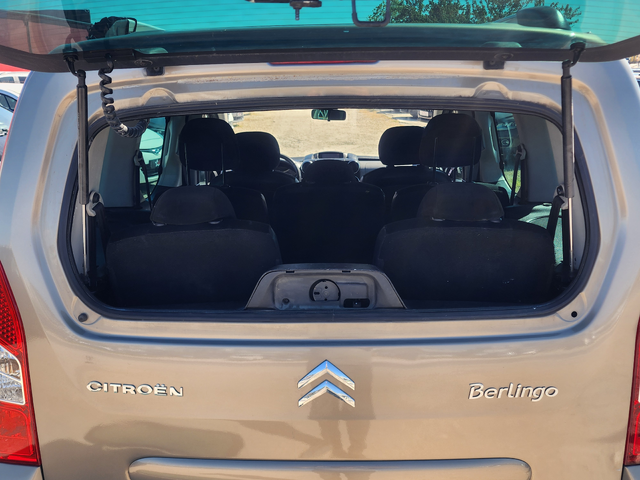 Citroen Berlingo 1.6HDI - автомобили, коли, обяви за нови и употребявани 11