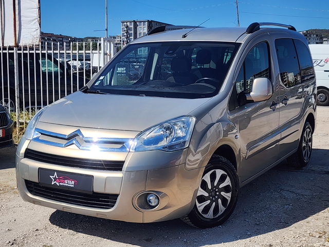 Citroen Berlingo 1.6HDI - автомобили, коли, обяви за нови и употребявани 1