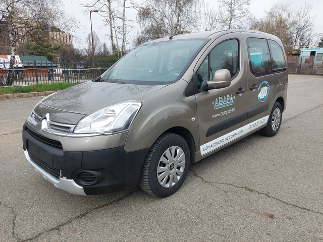 Citroen Berlingo 1, 6HDI 92ps MULTISPACE - автомобили, коли, обяви за нови и употребявани 0
