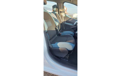 Citroen Berlingo 1.6  HDI клима - автомобили, коли, обяви за нови и употребявани 13