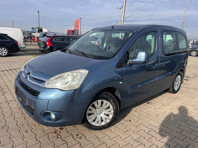 Citroen Berlingo 1.6HDI 4+ 1 EURO 5 - автомобили, коли, обяви за нови и употребявани 0