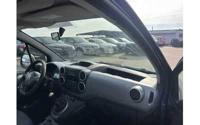 Citroen Berlingo 1.6HDI 4+ 1 EURO 5 - автомобили, коли, обяви за нови и употребявани 12