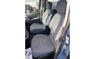 Citroen Berlingo 1.6HDI 4+ 1 EURO 5 - автомобили, коли, обяви за нови и употребявани 14