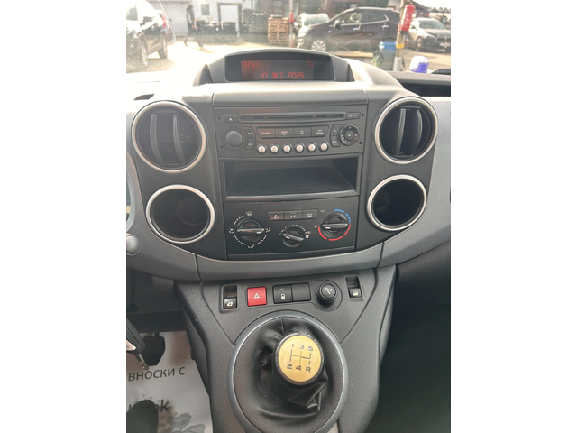Citroen Berlingo 1.6HDI 4+ 1 EURO 5 - автомобили, коли, обяви за нови и употребявани 15