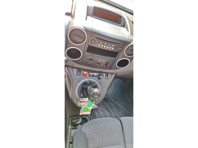 Citroen Berlingo 1.6hdi 99kc Euro6 Facelift 2017 - автомобили, коли, обяви за нови и употребявани 15