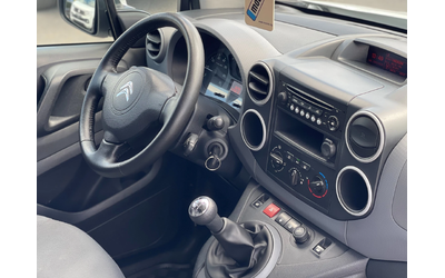 Citroen Berlingo 1.6HDi - автомобили, коли, обяви за нови и употребявани 11