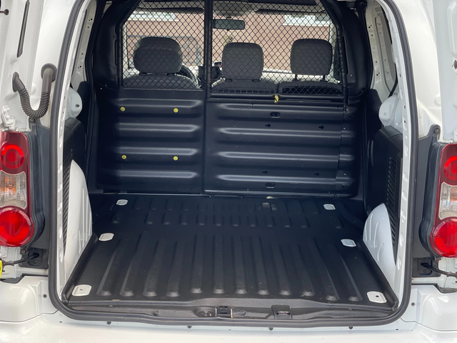 Citroen Berlingo 1.6HDi - автомобили, коли, обяви за нови и употребявани 7