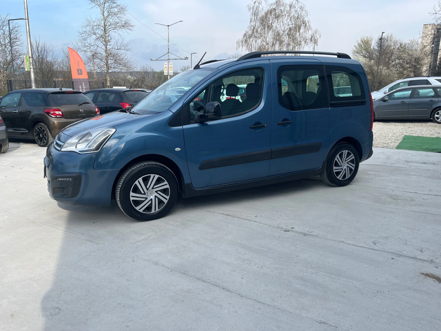 Citroen Berlingo Автоматик - автомобили, коли, обяви за нови и употребявани 6
