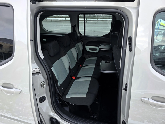 Citroen Berlingo XL/1.5HDI/130 - автомобили, коли, обяви за нови и употребявани 12