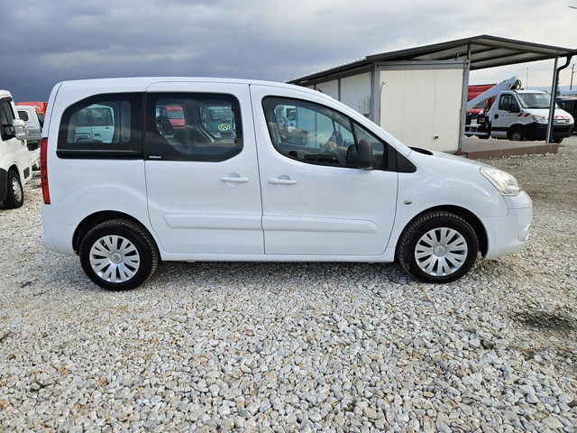 Citroen Berlingo 1.6 HDi, Клима, Две странични - автомобили, коли, обяви за нови и употребявани 5