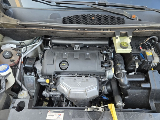 Citroen Berlingo 1.6i= КЛИМАТИК= XTR= EURO 5A - автомобили, коли, обяви за нови и употребявани 16