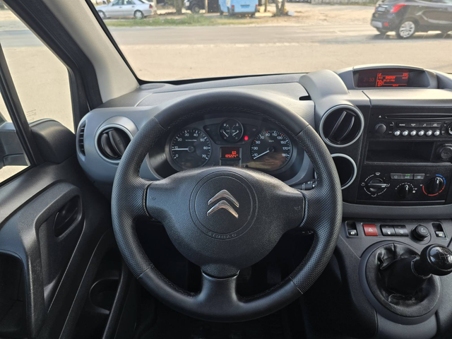 Citroen Berlingo МАКСИ БАЗА - автомобили, коли, обяви за нови и употребявани 8