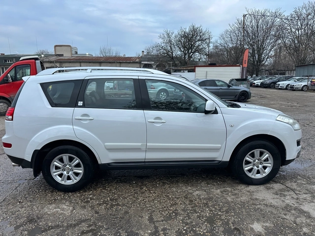 Citroen C-Crosser 2.2 HDI/4x4 - автомобили, коли, обяви за нови и употребявани 3