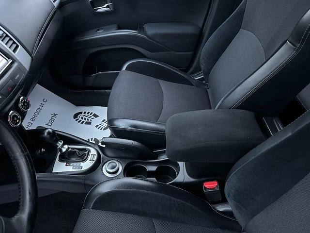 Citroen C-Crosser 2.2 HDI/4x4 - автомобили, коли, обяви за нови и употребявани 9