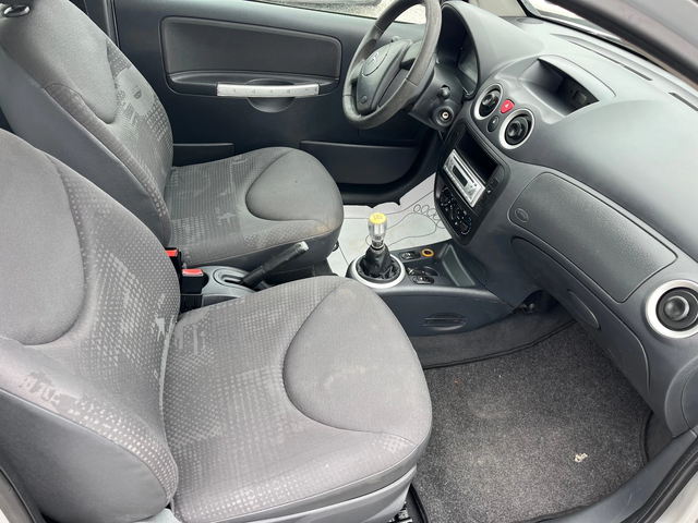 Citroen C2 1.1I - автомобили, коли, обяви за нови и употребявани 8