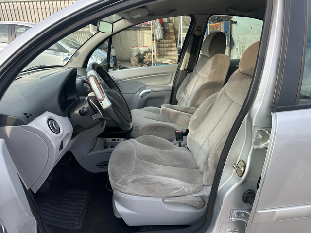 Citroen C3 1.4HDI АВТОМАТИК КЛИМАТРОНИК АВТОПИЛОТ EXCLUSIVE - автомобили, коли, обяви за нови и употребявани 15