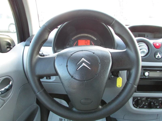 Citroen C3 1.1i EURO4 - автомобили, коли, обяви за нови и употребявани 10