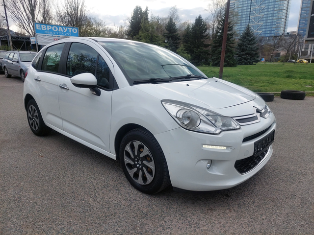 Citroen C3 1, 2i 83ps LED - автомобили, коли, обяви за нови и употребявани 0