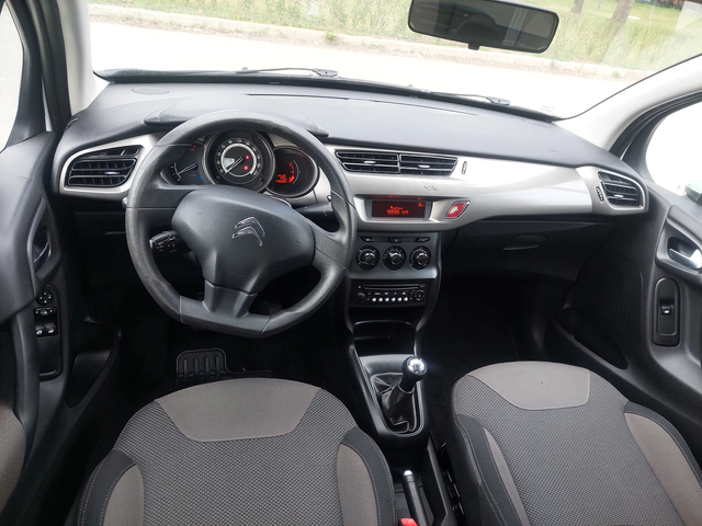 Citroen C3 1, 2i 83ps LED - автомобили, коли, обяви за нови и употребявани 4