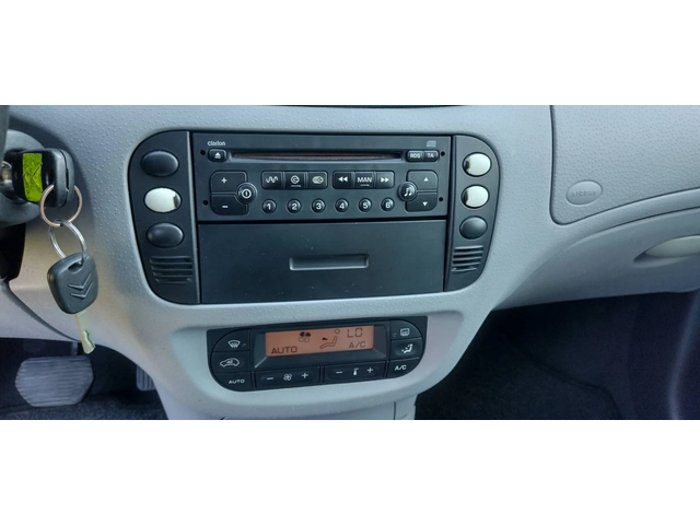 Citroen C3 1,4i AUTOMATIC EXCLUSIVE - автомобили, коли, обяви за нови и употребявани 10