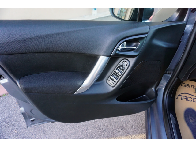 Citroen C3 1.4 VTI EXCLUSIVE - автомобили, коли, обяви за нови и употребявани 11