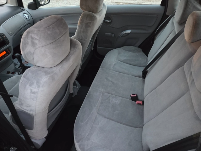 Citroen C3 1, 400 HDI EURO4 - автомобили, коли, обяви за нови и употребявани 9