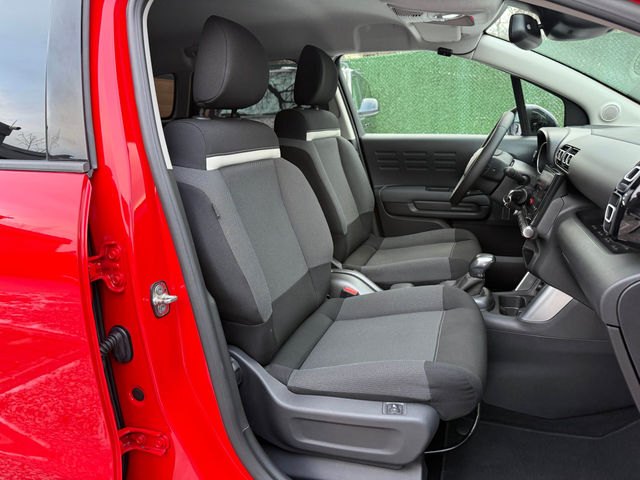 Citroen C3 Aircross 1.2i Automatic 10.2019 - автомобили, коли, обяви за нови и употребявани 15