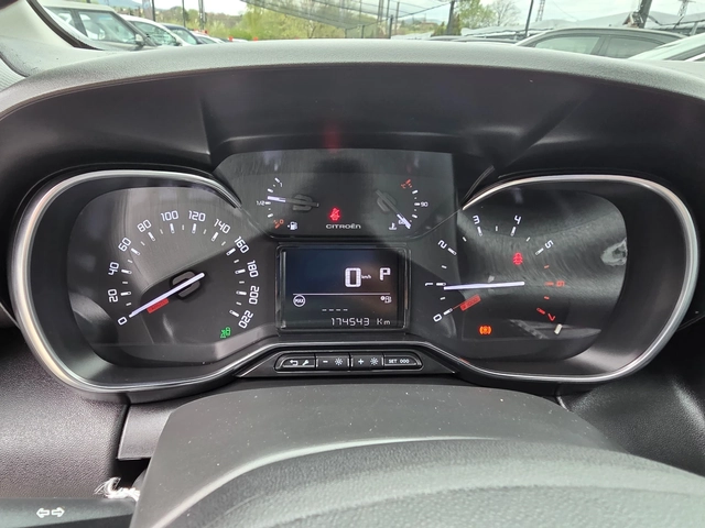 Citroen C3 Aircross 1.2 I-110к.с EURO 6b-АВТОМАТИК-ШВЕЙЦАРИЯ - автомобили, коли, обяви за нови и употребявани 9